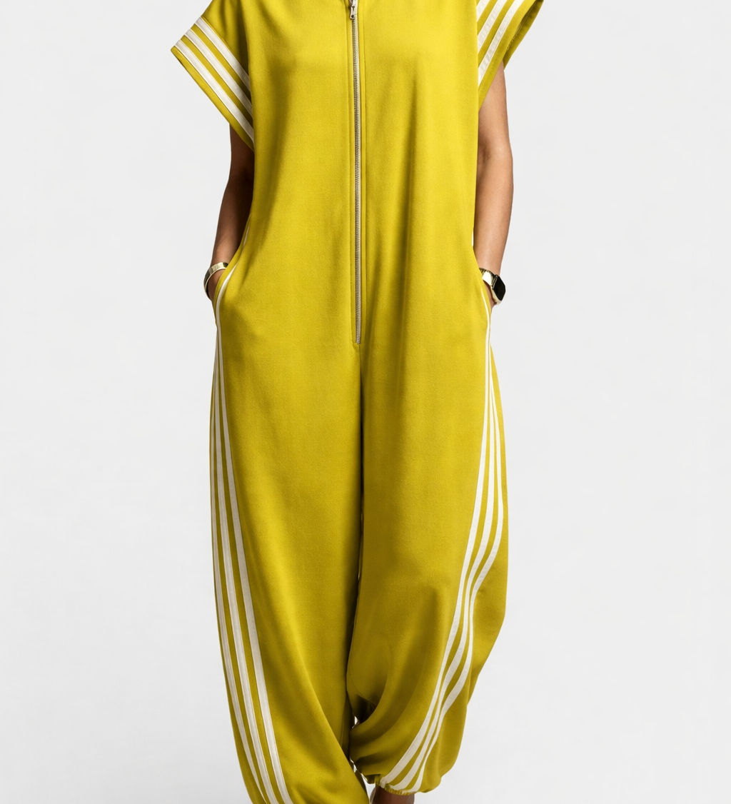 Valentina – Sportski Elegantni Kombinezon