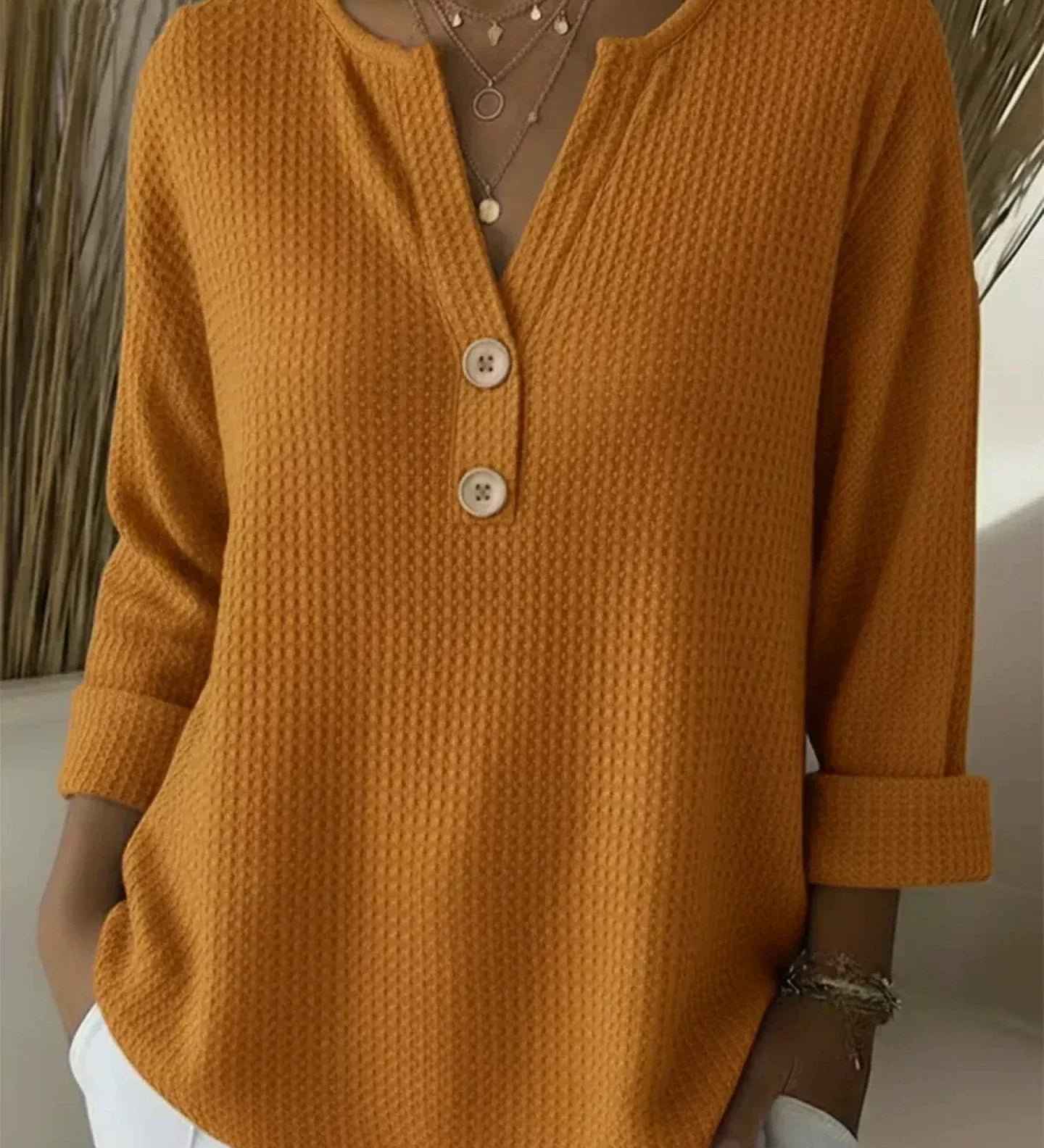 Lucía | Henley majica s naborima i gumbima